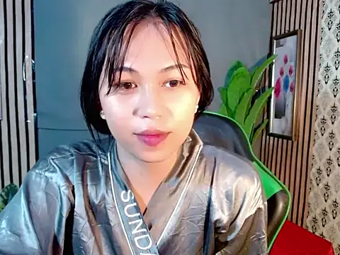 lexirienz 网络视讯表演
