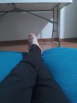 Laisha56 XXX чат на живо