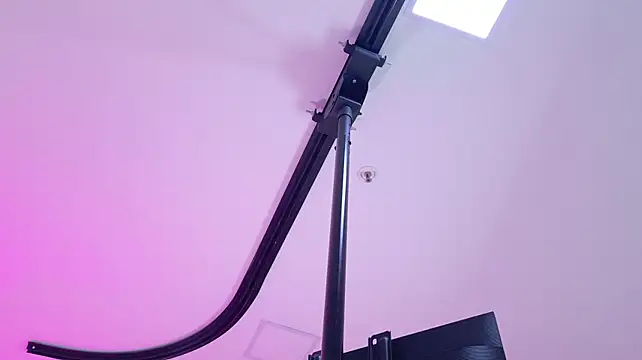 emmacurvy Chat XXX in diretta