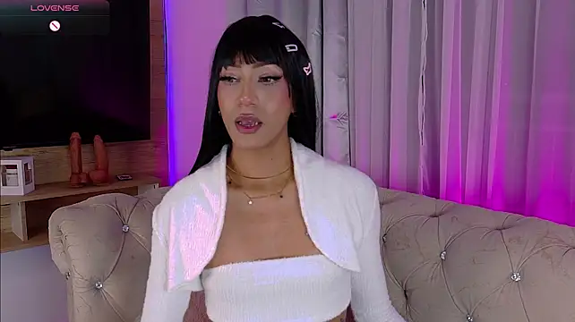 Bunny_Ross – Live XXX-chat