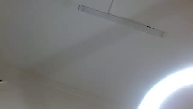 Chat +18 de isabela_hills ao vivo