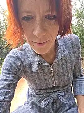 PoppyBoop's Live XXX Chat