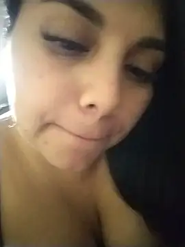 Chat XXX ao vivo de BlueeDiamond