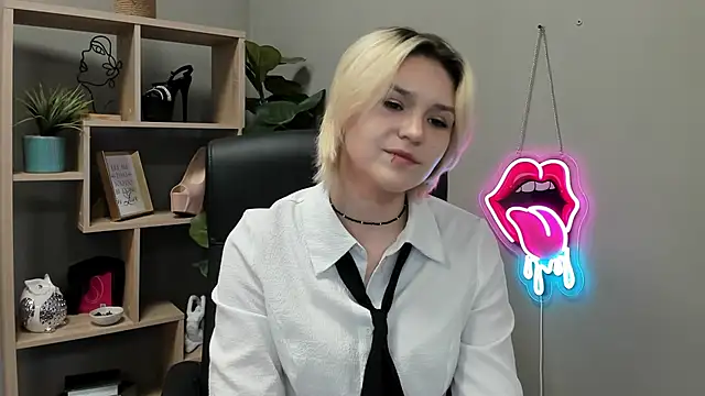 Chat XXX ao vivo de SweetLilyxo
