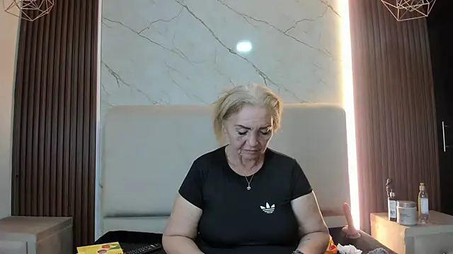 Chat XXX ao vivo de queenstarhy