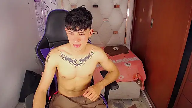 Liom_Gym – Naživo XXX chat