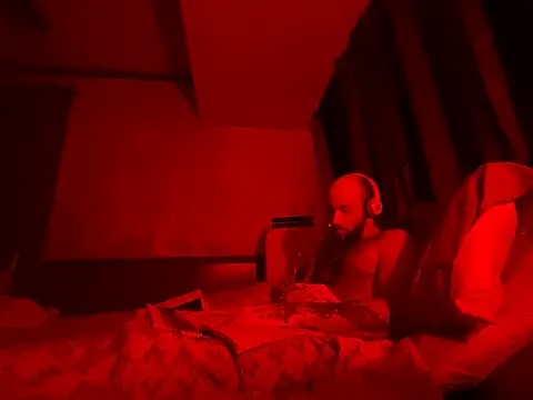OGmailKnows' Live XXX Chat