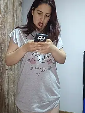 Chat XXX ao vivo de Emily1foxx_