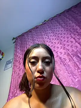 Chat XXX en directo de Antonella_Moreau