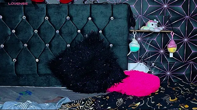 ViolettaKs Live XXX-chat