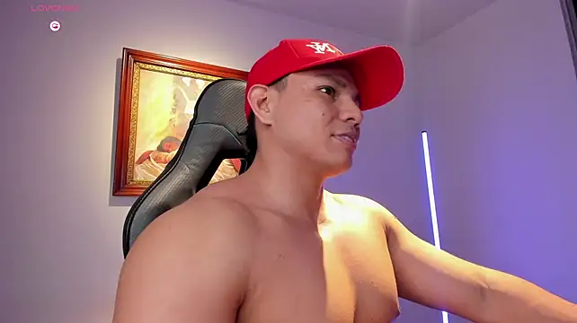Chat XXX ao vivo de RoyConstance