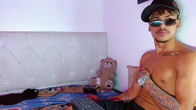Chatroom XXX en direct de Angel_foxc13
