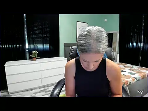 LexxxyDiamond's Live XXX Chat