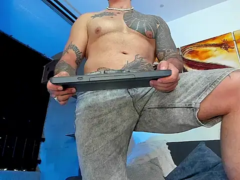 Chat XXX en directo de Dave_Max93