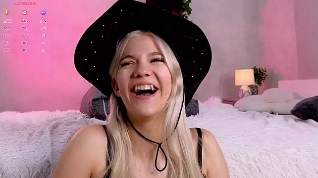 CammyYoula XXX чат на живо