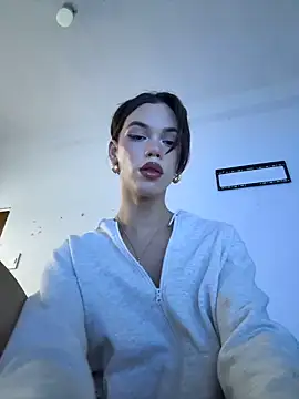 Carlita_cute Chat XXX in diretta