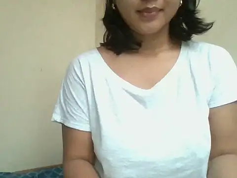 _smiling4u_'s Live XXX Chat