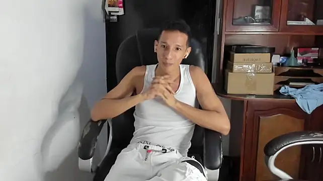 AlphaMarcon Live XXX chat