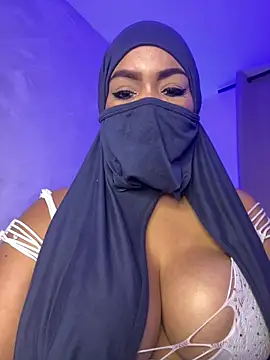 thaira_alyのライブXXXチャット