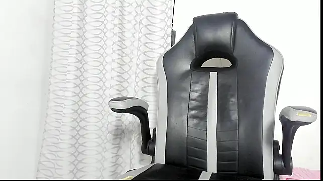 Chat XXX ao vivo de Cataleyademoni