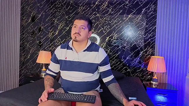XXX chat uživo modela Dave_white09