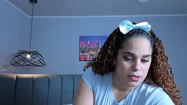 Chat XXX ao vivo de ninna_curly