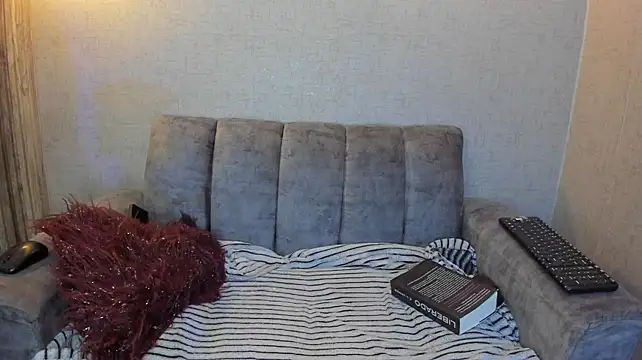 ShantalBr's Live XXX Chat