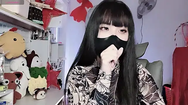Tieu-May Chat XXX live