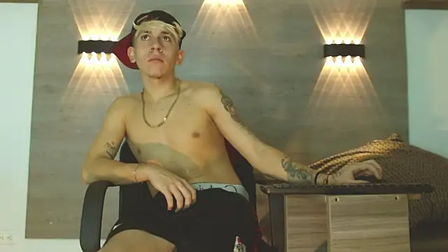 XXX chat uživo modela Gaeliitto
