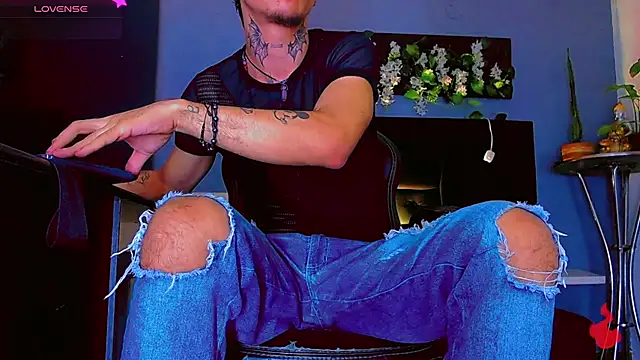 HannibalLestern Live XXX chat
