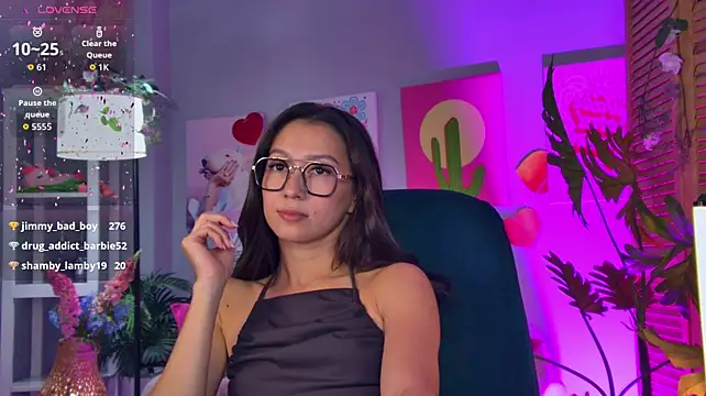 Chat XXX en directo de LanaBaker