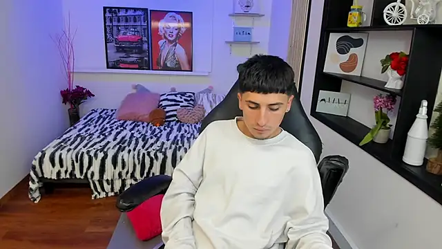 XXX chat uživo modela Benji23_