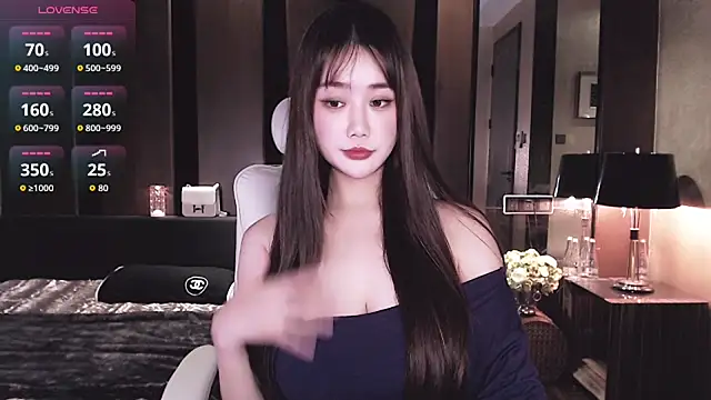 Chat XXX en directo de Aurora__77