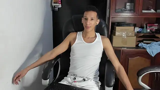 AlphaMarco – Naživo XXX chat