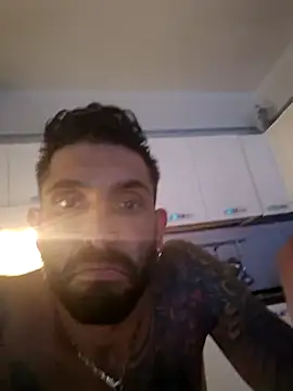Show modela ilbadboy na web-kameri