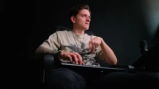 FelixStarkk Live XXX Chat