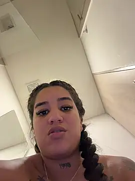 Little_Gaby_ XXX чат на живо