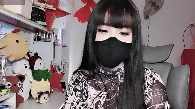 Tieu-May – Naživo XXX chat