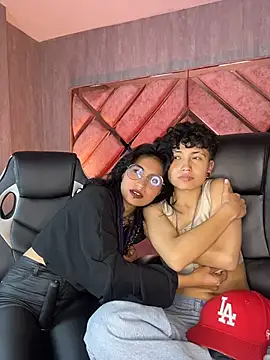 Chat XXX ao vivo de ian_mathias_