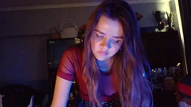 צ'אט XXX בשידור חי של QueenBeatrice