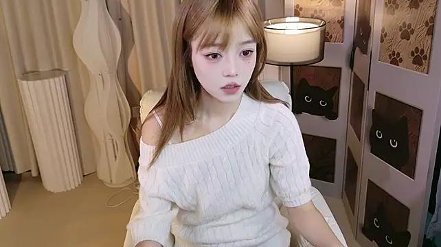צ'אט XXX בשידור חי של HaoHao-7