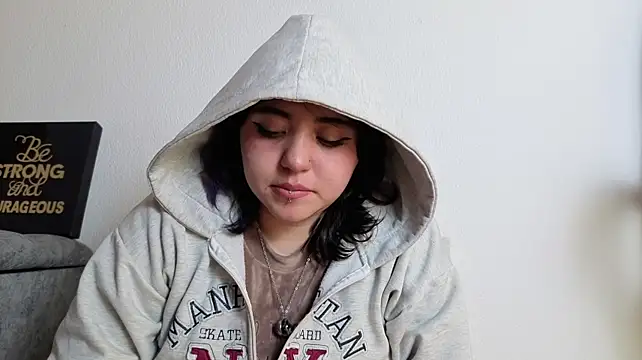 Blueberry_gothic Chat XXX in diretta