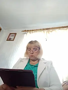 Chat XXX ao vivo de Elena_Beautiful784