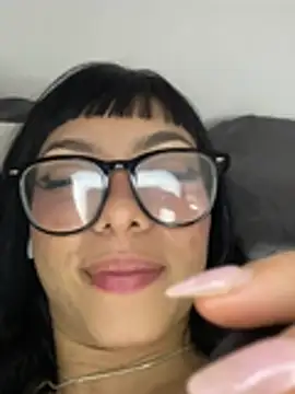 Chat XXX en directo de noastone__