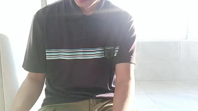 Chat XXX ao vivo de nole_china7