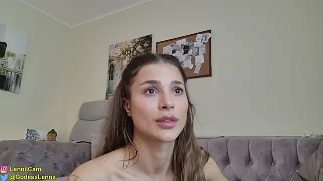 Chat XXX en directo de Lenna_Godess