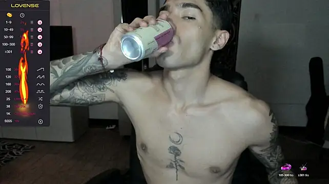 צ'אט XXX בשידור חי של Damon__333
