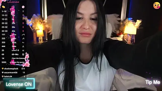 AmberDismond Chat XXX in diretta