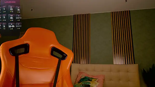 XXX chat uživo modela bigpussylipss