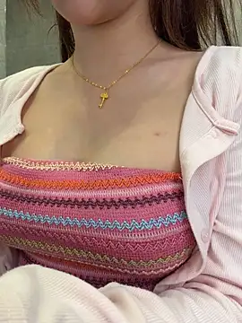 Selenaaaaa- Live XXX Chat